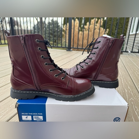 Arizona Jean Company-Women's Maroon Combat Boots Size 10 Brand new in box! 😎 - Picture 4 of 8